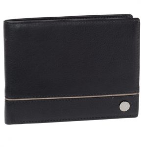 MN435-Black-dip_20_682-copy-850x696